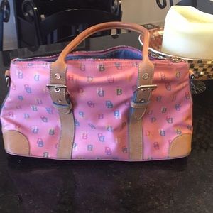 Dooney & Bourke